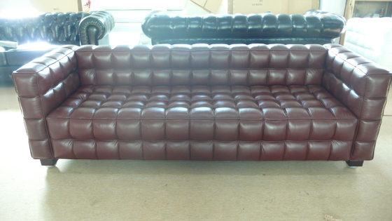 Porcellana Sofà moderno del cuoio di 3 Seater, sofà 228 * 88 * 79cm di griglia delle gambe di legno solido fornitore